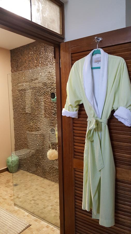 Cozybeach Large 1Bdrapt 50 Steps From Atlantic Ocean Private Street Between Ocean Park & Isla Verde 5 Mins From Airport San Juan Buitenkant foto